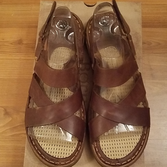 born estes sandals